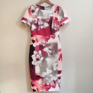 LIKE NEW Calvin Klein cocktail dress - size 4